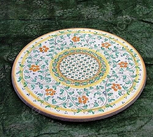 Round lava stone Table "Seicento" green