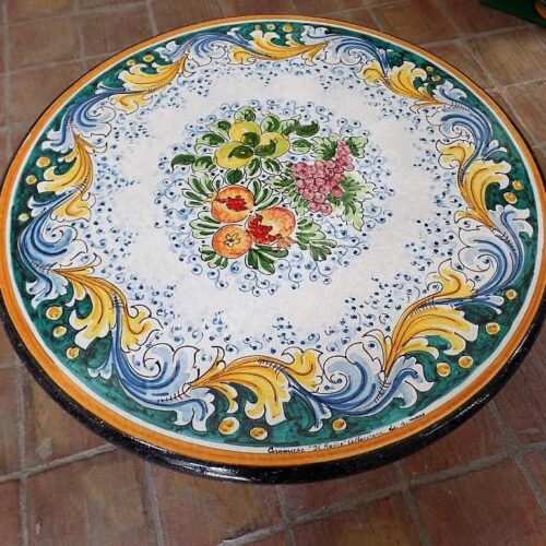 Tavolo in Pietra Lavica tondo "Ornato" con frutta