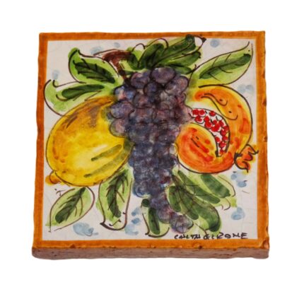 Piastrella-ceramica-caltagirone-frutta-decorato-ilrustico