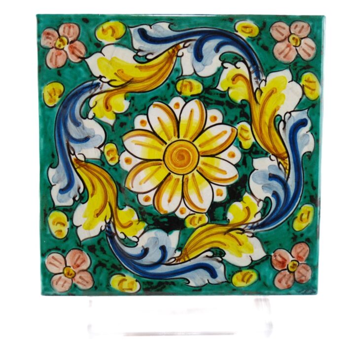 Piastrella-ceramica-caltagirone-ornato-decorato-ilrustico