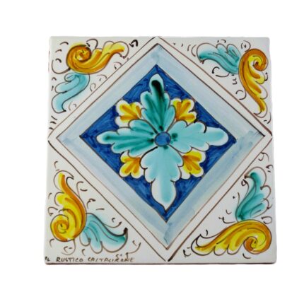 Piastrella-ceramica-caltagirone-scala-decorato-ilrustico