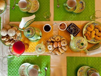 Bed-and-breakfast-la-pilozza-infiorata-accessori -cucina -ceramica-di-caltagirone-ilrustico